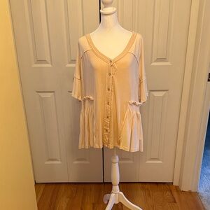 POL Cream Button-Down Women's Shirt